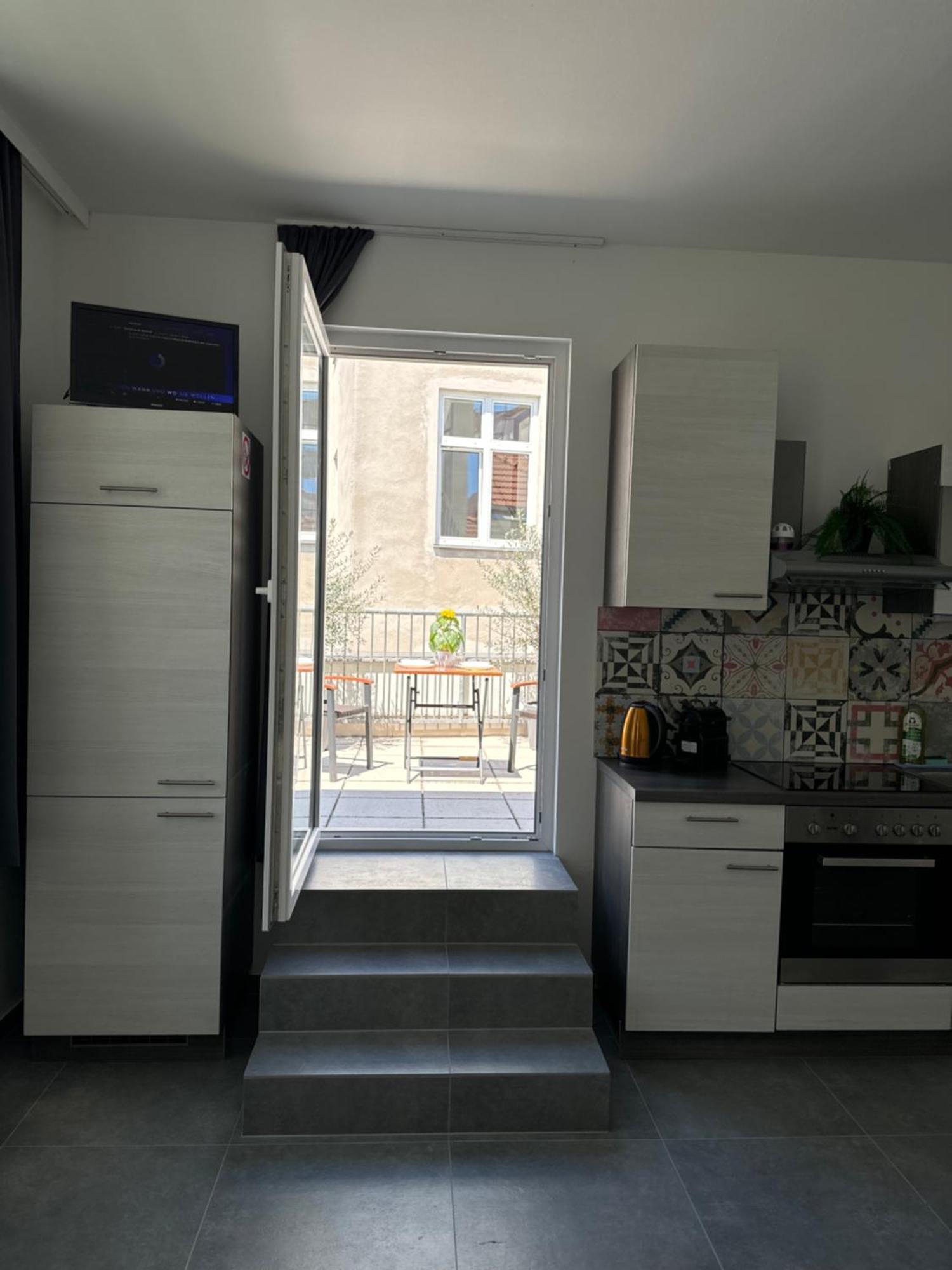 Klein Aber Fein Mit Terrasse Apartman Bécs Kültér fotó